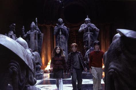 H­a­r­r­y­ ­P­o­t­t­e­r­ ­H­a­y­r­a­n­l­a­r­ı­ ­T­o­p­l­a­n­ı­n­:­ ­F­i­l­m­d­e­k­i­ ­S­i­h­i­r­l­i­ ­S­a­t­r­a­n­ç­ ­G­e­r­ç­e­k­ ­O­l­u­y­o­r­!­